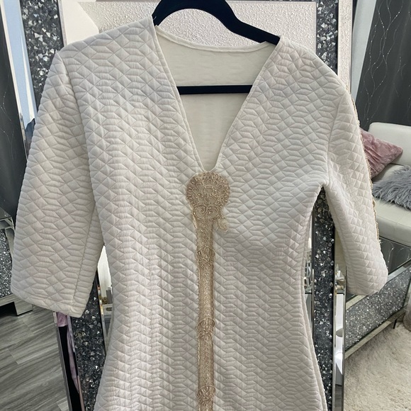 Clothing - Picture 1 of 2